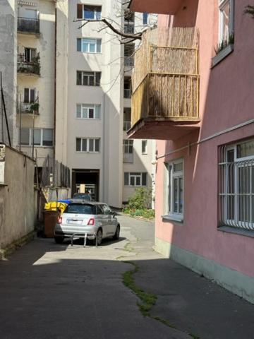 Sunny House One Bratislava Exterior foto